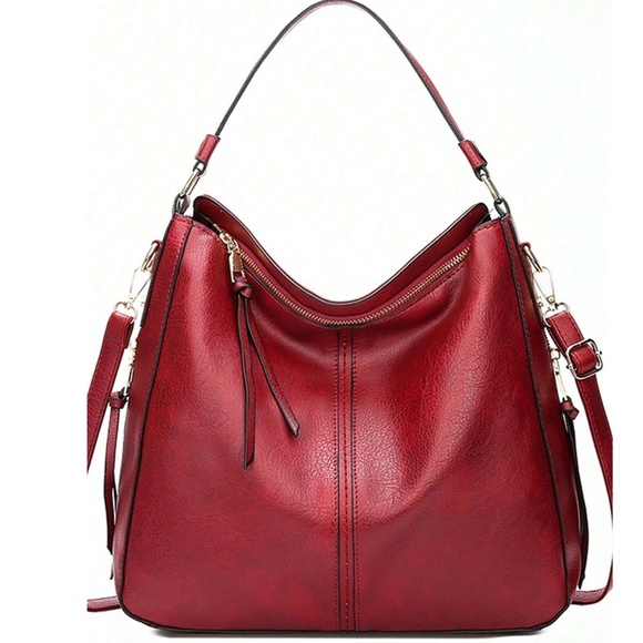 Luxe Red Vegan Leather Zip up Large Shoulder Crossbody Hand Bag - Picture 3 of 4